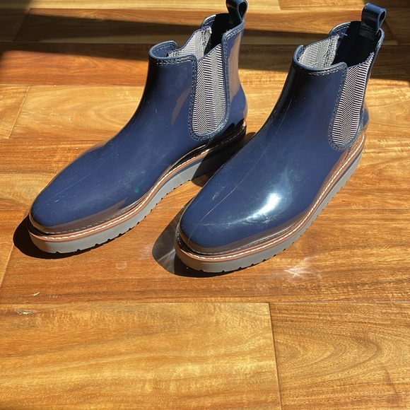 Cougar rain boots Navy Ankle Boots in size 10 - Picture 1 of 7